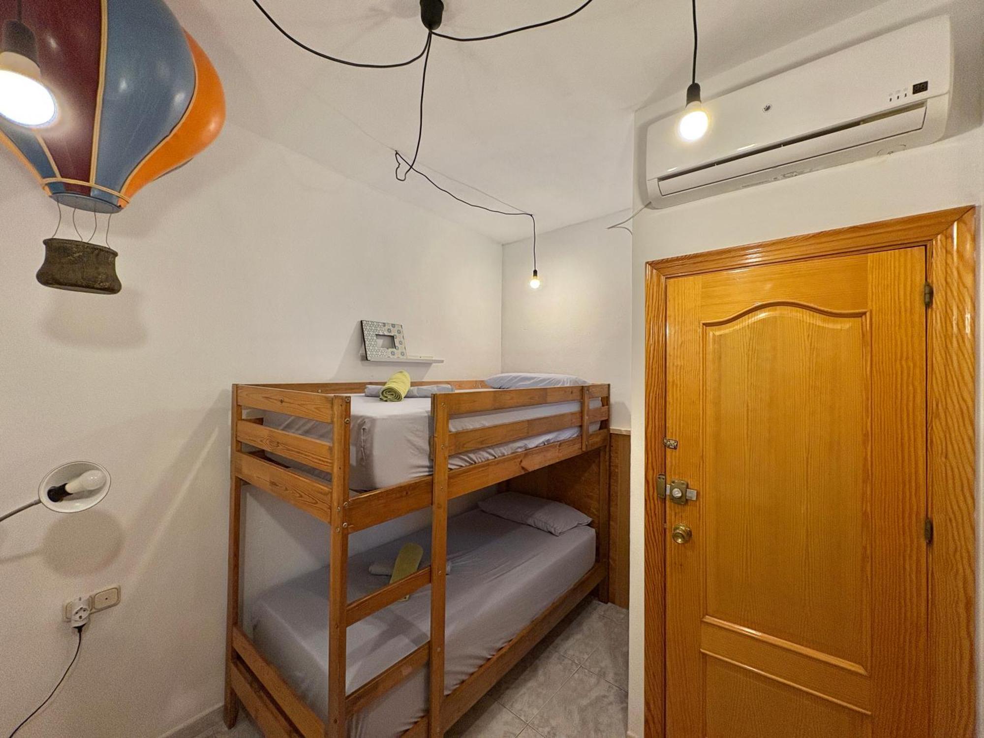 Habitacion En Calle Molino Малага Екстер'єр фото