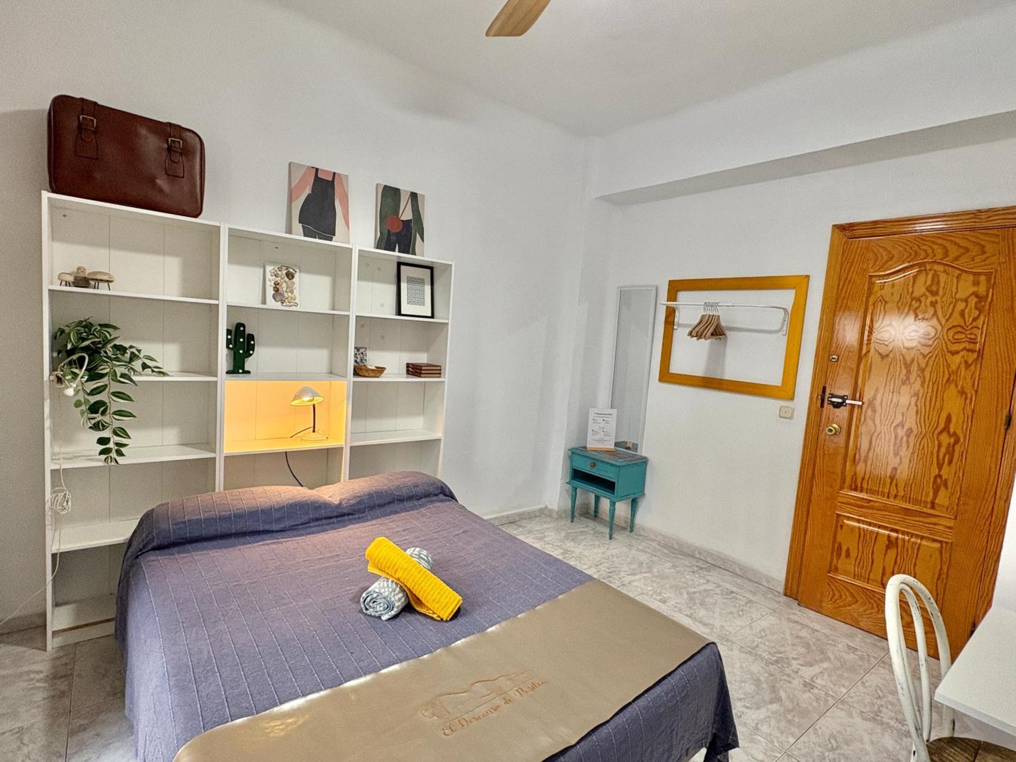 Habitacion En Calle Molino Малага Екстер'єр фото