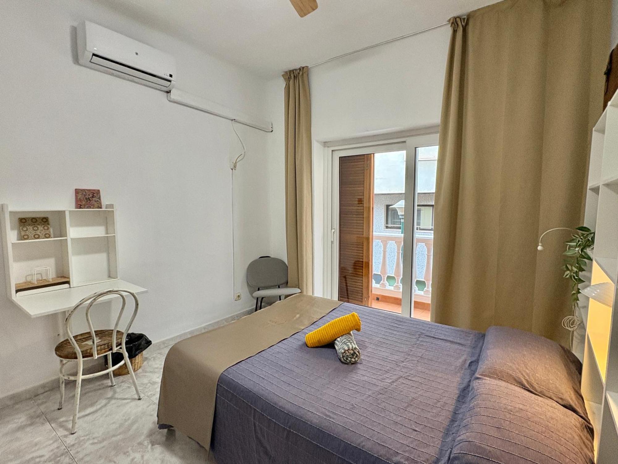 Habitacion En Calle Molino Малага Екстер'єр фото